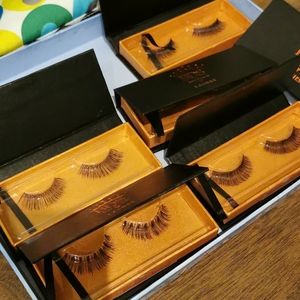 Fake lashes 3 for 10$
